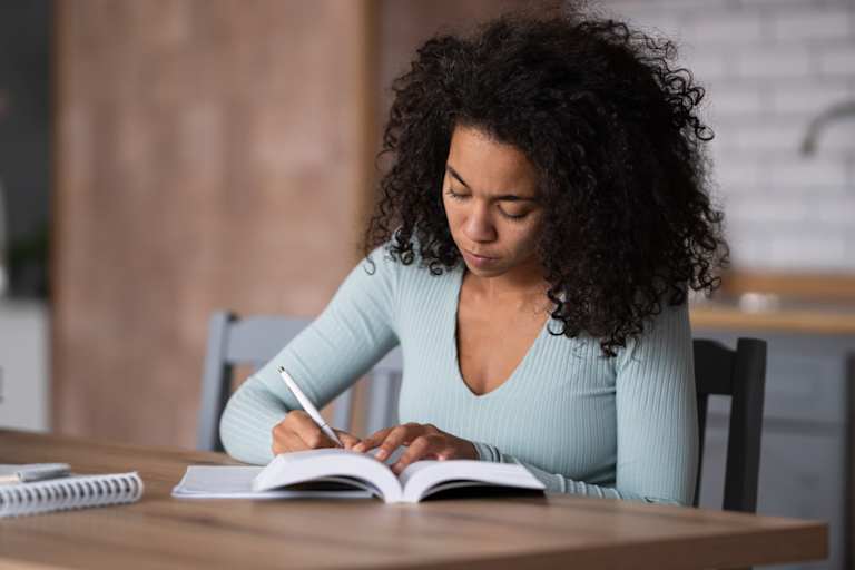 Best Economics Bachelor’s Programs